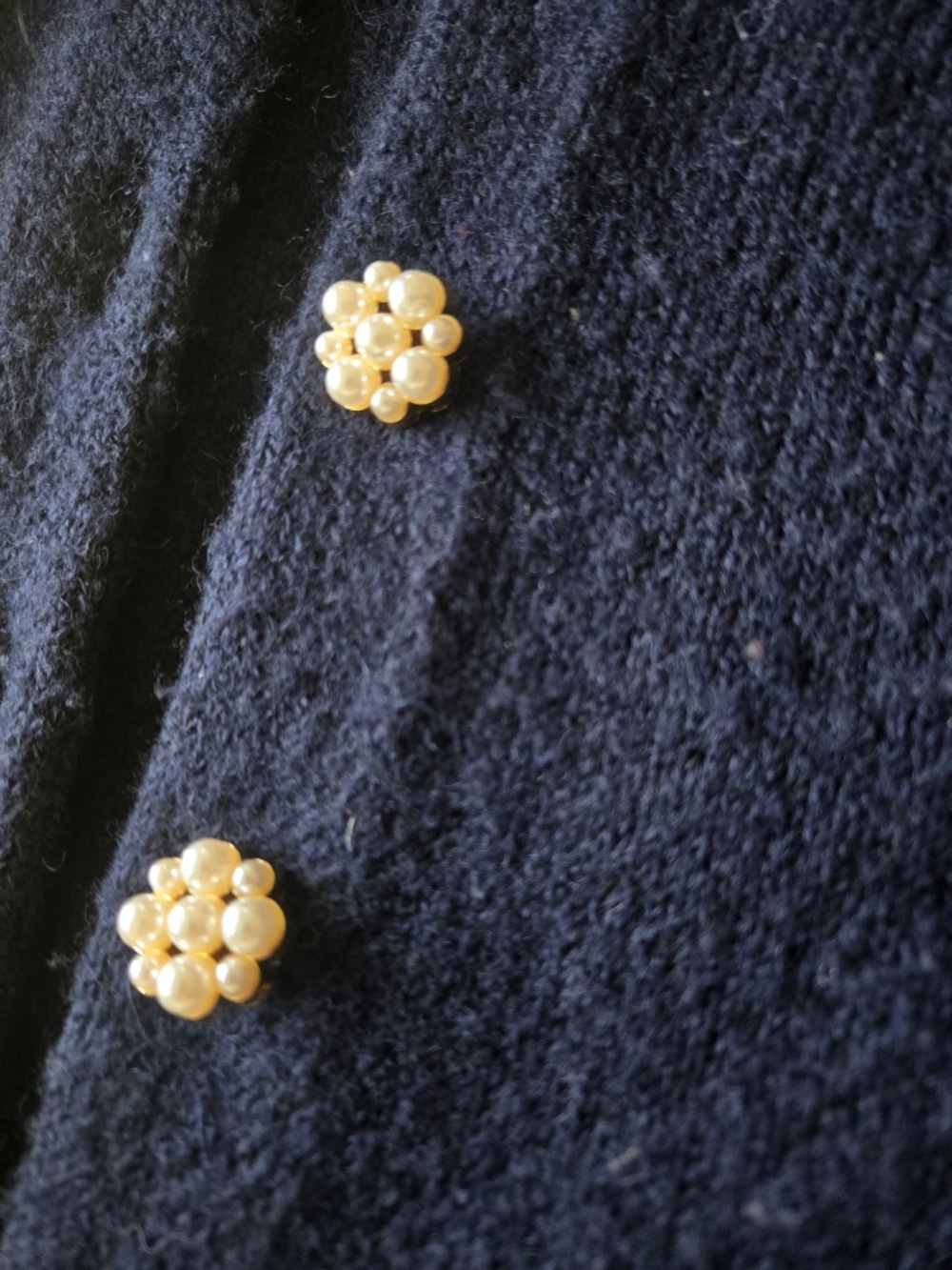 Adrienne Vittadini Navy Knit Faux Fur Collar Sweater Ccardigan - Picture 6 of 14